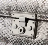 Sac à main Padlock petit format en cuir python