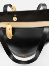 Le Bambola moyen