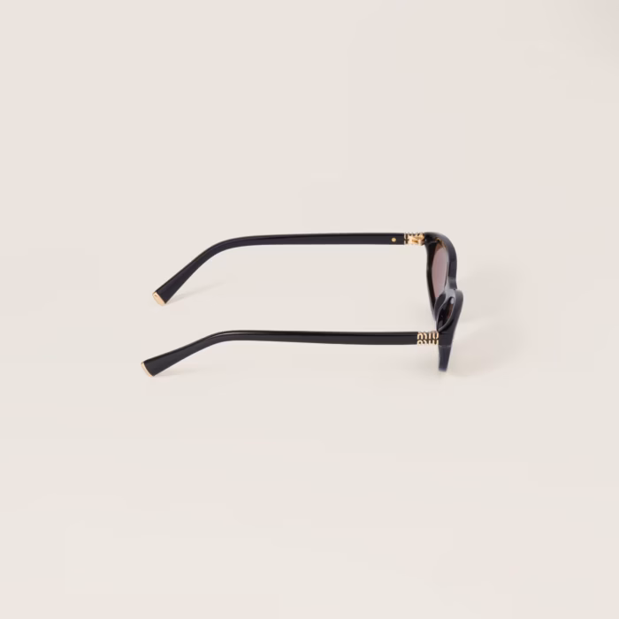 Miu Regard Camel Lenses