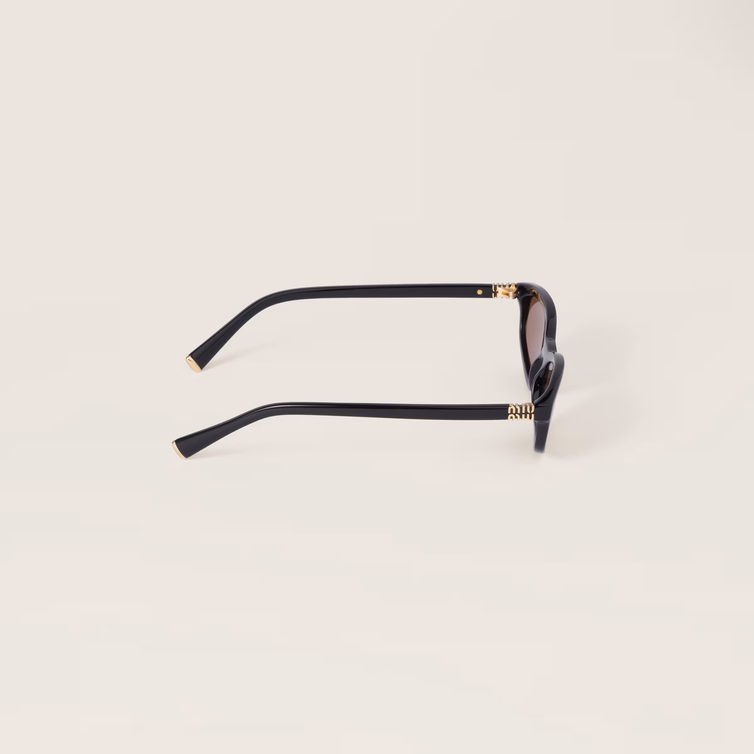Miu Regard Camel Lenses — Camel Lenses
