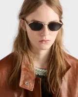 Logo Prada Graphite
