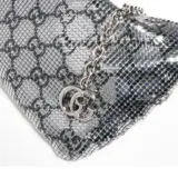 Sac de soirée métallique avec charm