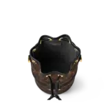 Canoé