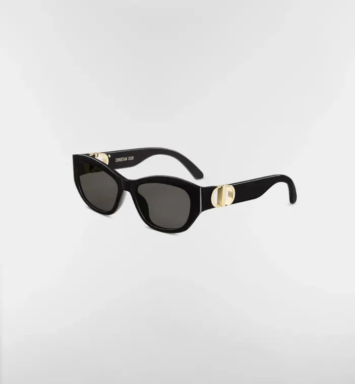 30Montaigne noires
