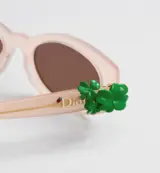 Dior Clover rose