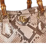 Cabas Gucci Diana petit format en cuir python