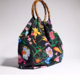 Cabas petit format à motif Flora avec breloque
