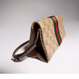 Pochette petit format avec dragonne et Web