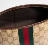 Pochette petit format avec dragonne et Web