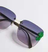 Dior Clover violet